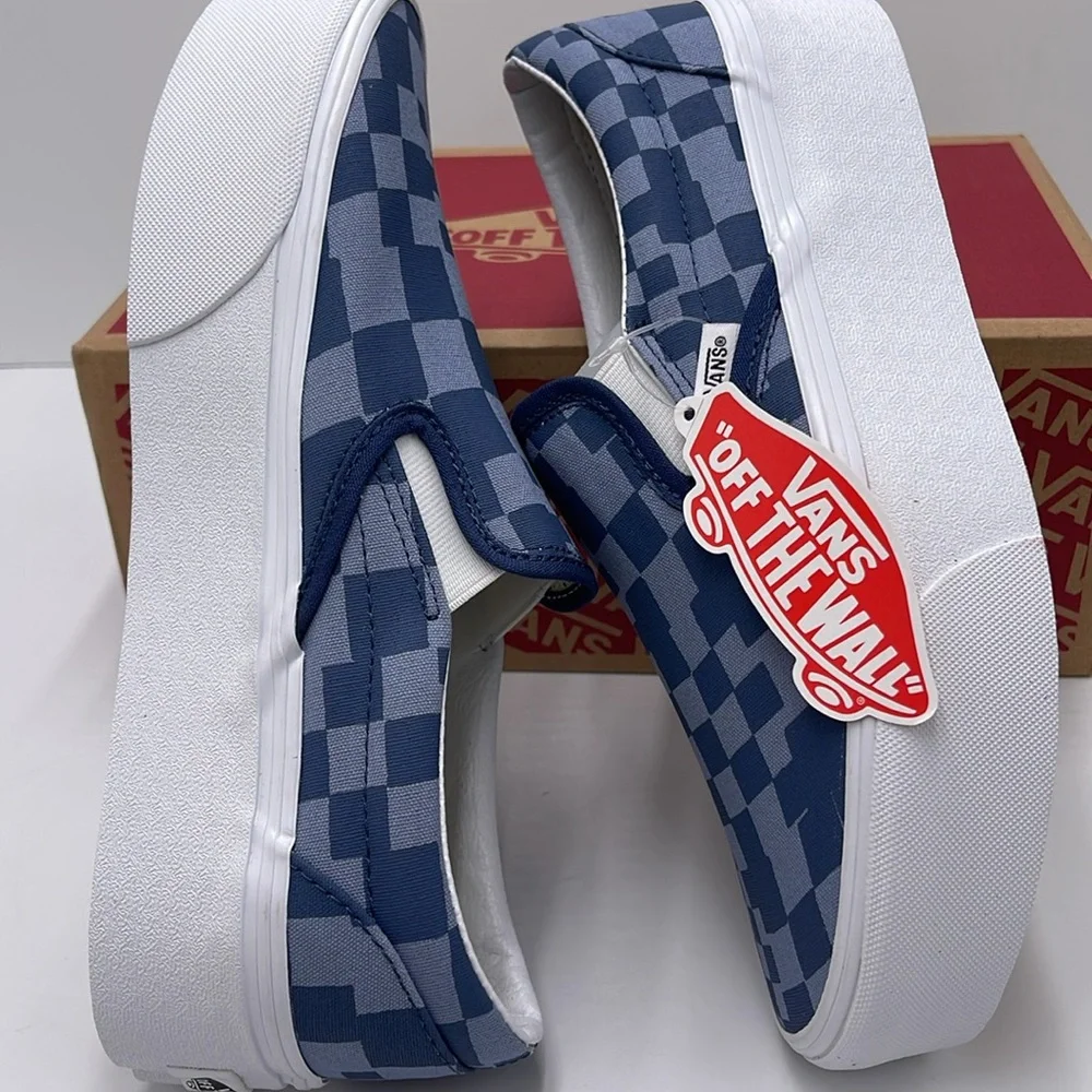Vans WMNS Blue Checkered Classic Slip-On Sneakers Platforms Multi Check Blue